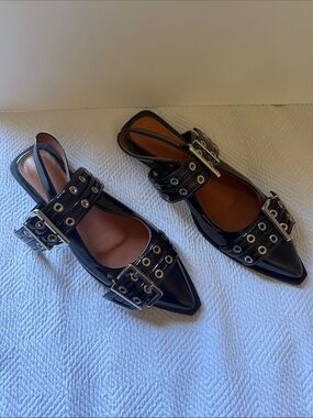 Edgy Indie Punk Goth Pointed Black Patent Slingback Flats with Grommet Straps